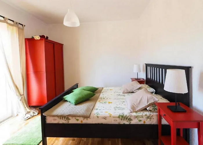 House With A Spacious Garden And Swimming Pool Villa Čilipi